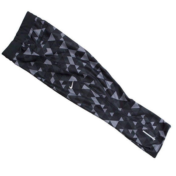 Nike Dri-Fit geometric print cropped running pants - Picture 2 of 6